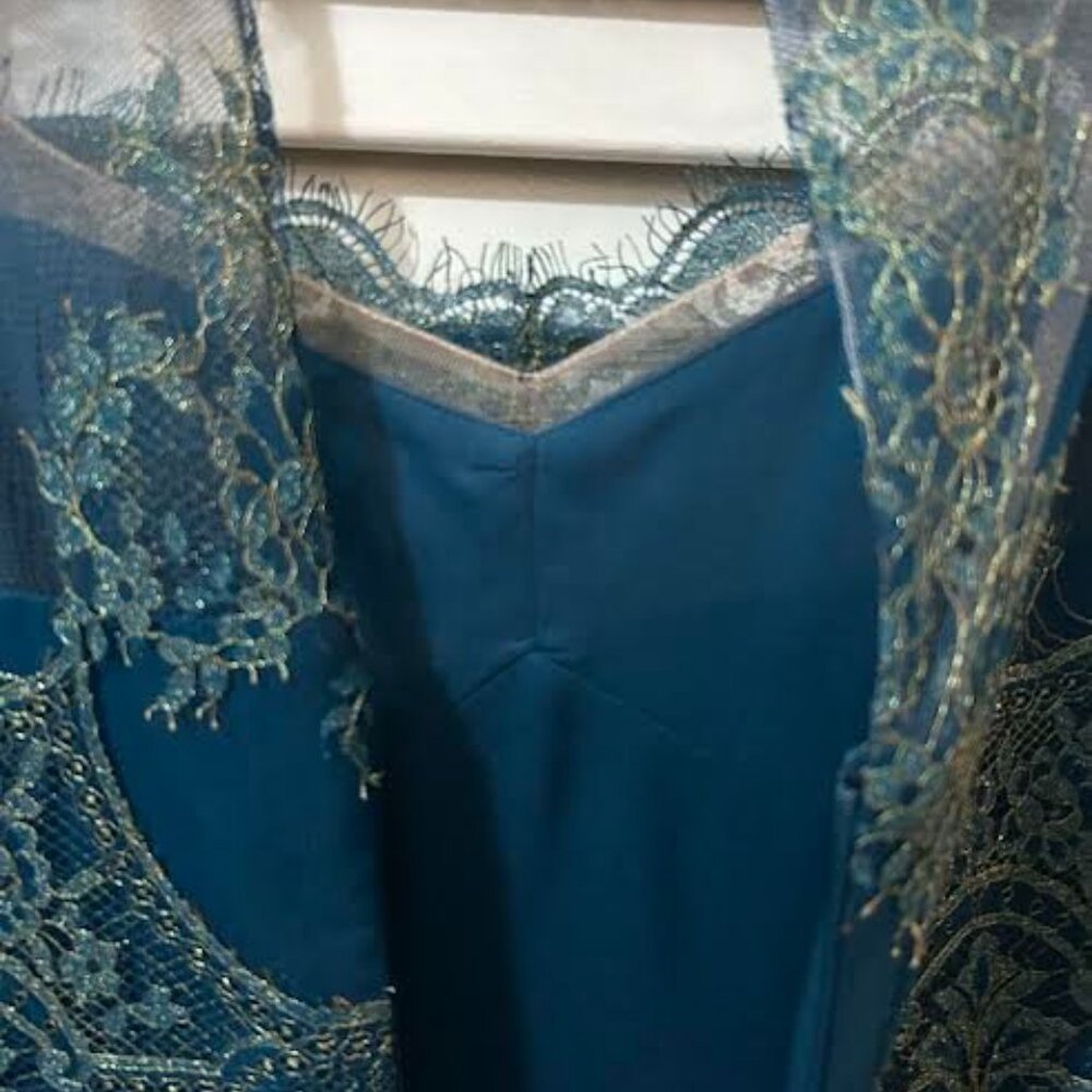 Incredible Marchesa Notte Sheath Eyelash Teal Lace Cocktail Dress - Picture 8 of 14